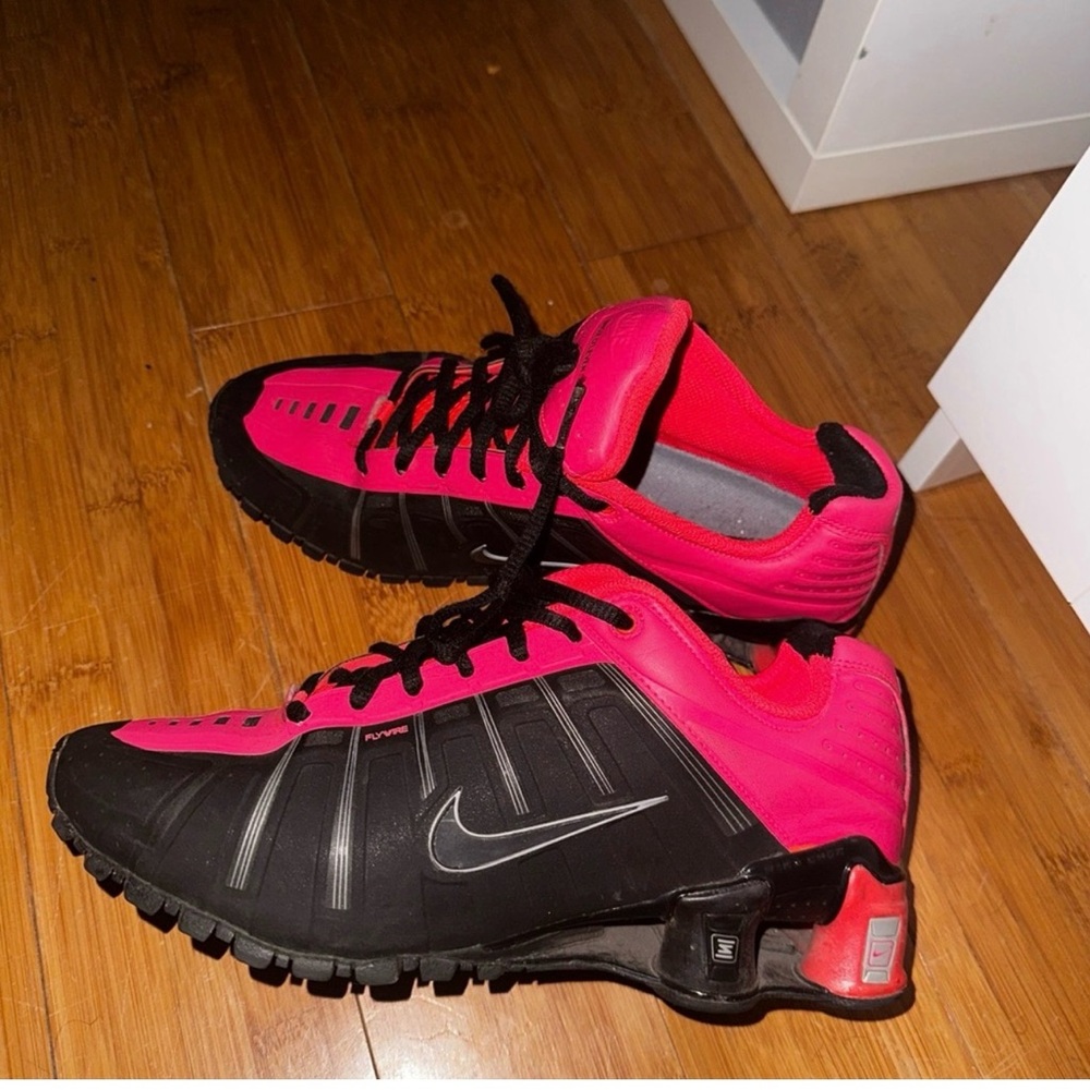 Nike Women's Vibrant Pink and Black Sneakers
